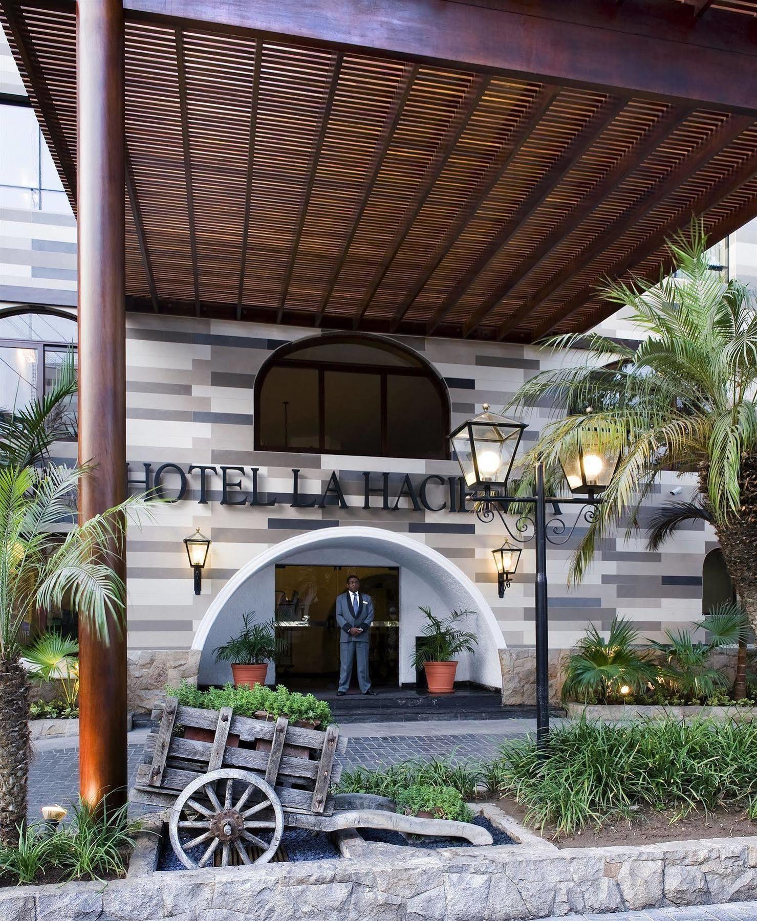 La Hacienda Miraflores Lima Exterior photo